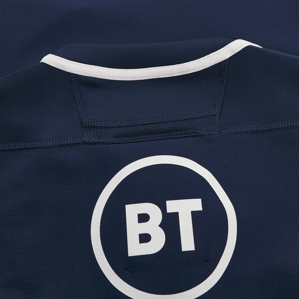 MACRON Scotland Mens Bodyfit Home Rugby Shirt - Short Sleeve 2024 7 MACRON Scotland Mens Bodyfit Home Rugby Shirt - Short Sleeve 2024 - Image 5