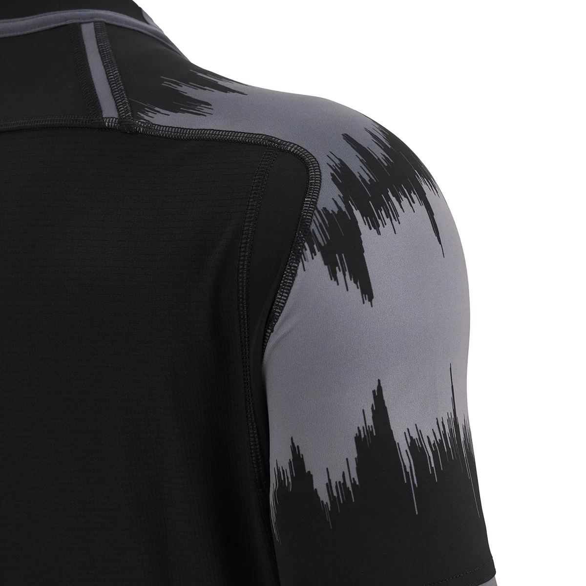 MACRON Wales Mens Training Rugby Shirt - Black 2023 6 MACRON Wales Mens Training Rugby Shirt - Black 2023 - Image 4