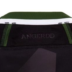 MACRON Wales Kids Alternate Rugby Shirt - Short Sleeve Black 2023 10 MACRON Wales Kids Alternate Rugby Shirt - Short Sleeve Black 2023 -Rugby Apparel wales kids alt shirt collar