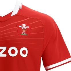 MACRON Wales Kids Home Rugby Shirt - Short Sleeve Red 2023 9 MACRON Wales Kids Home Rugby Shirt - Short Sleeve Red 2023 -Rugby Apparel wales kids home shirt badge