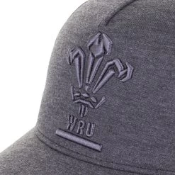 MACRON Wales Adults Trucker Cap - Grey 2023 -Rugby Apparel wales trucker cap grey badge